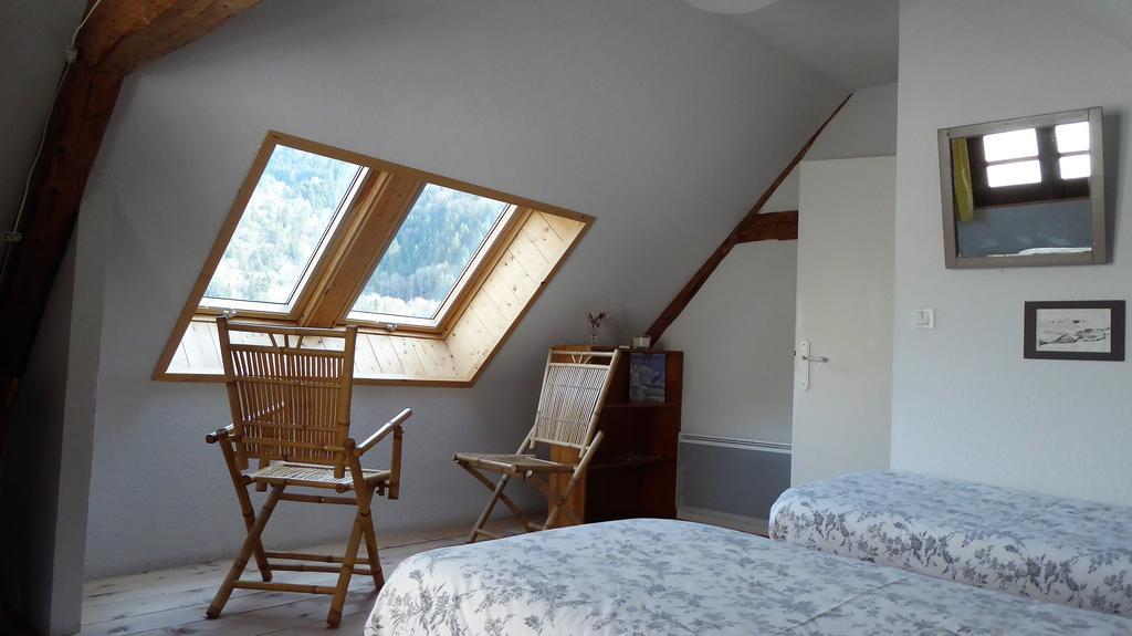 La Chouette A L'Heure Du Pinson Bed & Breakfast Saint-Pierre-d'Entremont  Exterior foto